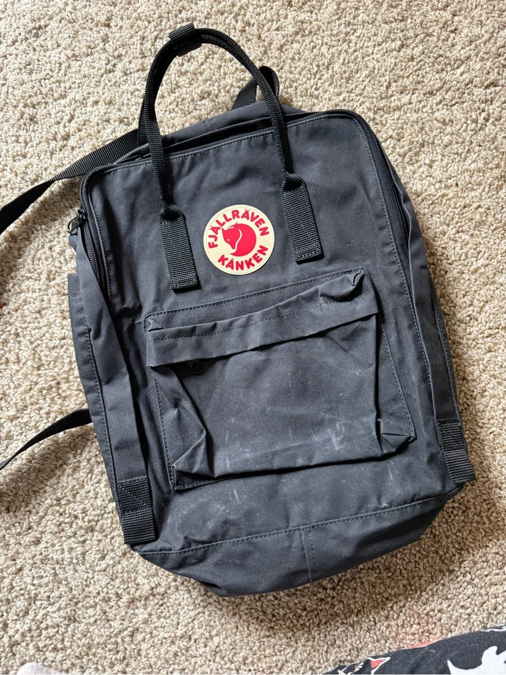 🖤 Fjallraven Classic Kanken Backpack🖤